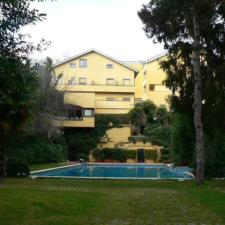 Hotel Benito Al Bosco Velletri Esterno foto