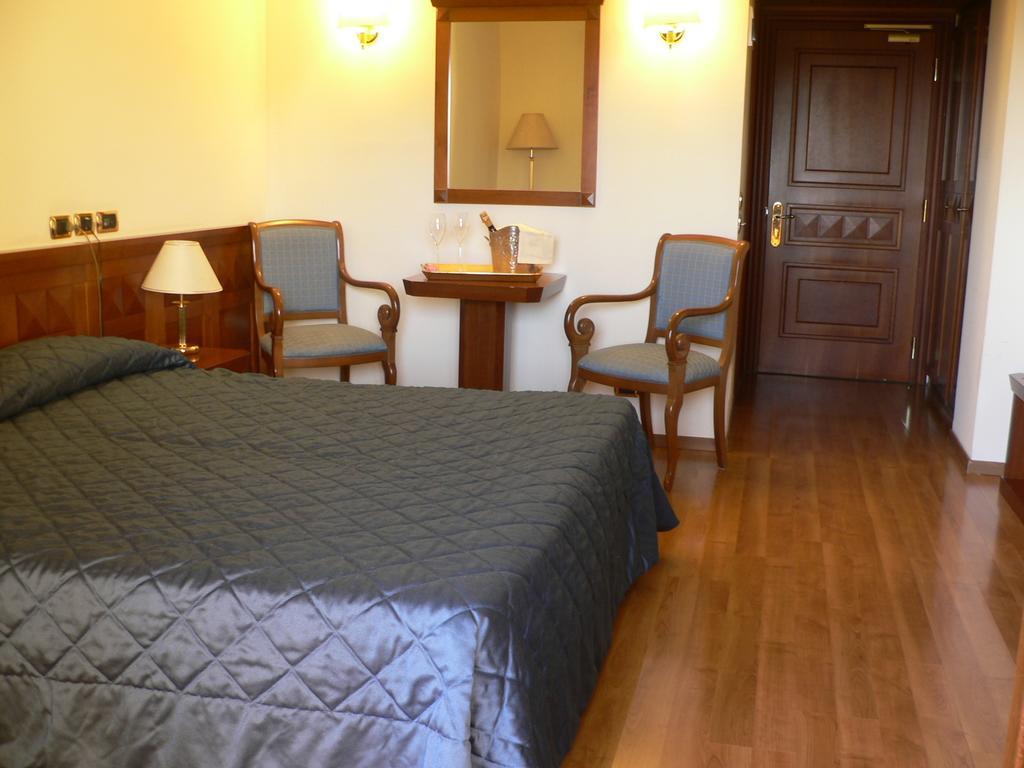 Hotel Benito Al Bosco Velletri Camera foto